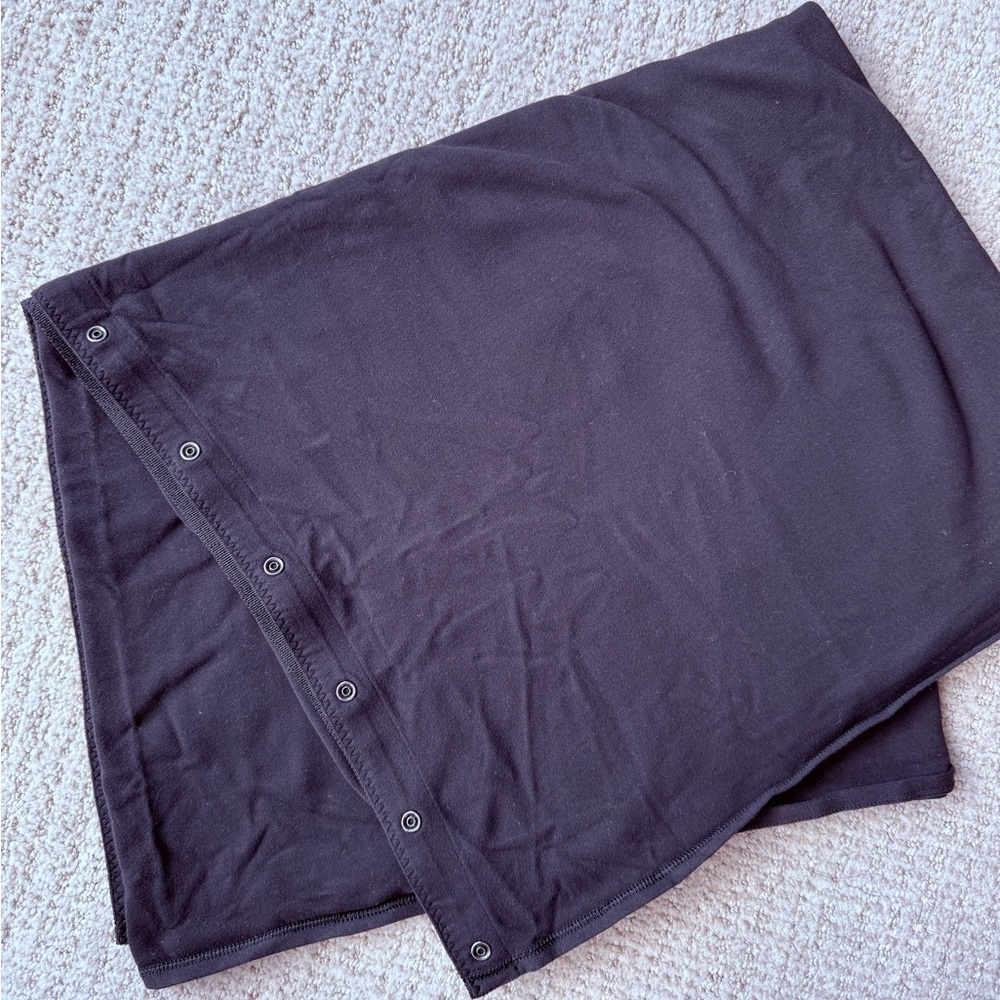 Lululemon Vinyasa Scarf in Black - Picture 4 of 5